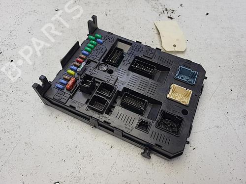 Used Fuse box Fuse box CITROËN C4 Picasso I MPV (UD_) 1.6 HDi 110 (112 hp) 21325426 21325426