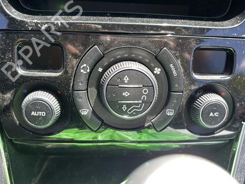 Used Climate control PEUGEOT 308 CC (4B_) 1.6 HDi (112 hp) 27527725