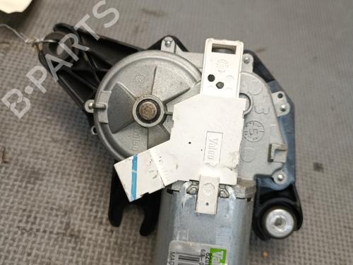 Used Rear wiper motor RENAULT CLIO III (BR0/1, CR0/1) 1.5 dCi (BR17, CR17) (86 hp) 21324572
