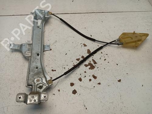 Vindusheismekanisme høyre bak RENAULT MEGANE III Hatchback (BZ0/1_, B3_) 1.5 dCi (BZ09, BZ0D, BZ1W, BZ29, BZ14) (110 hp) 31601256