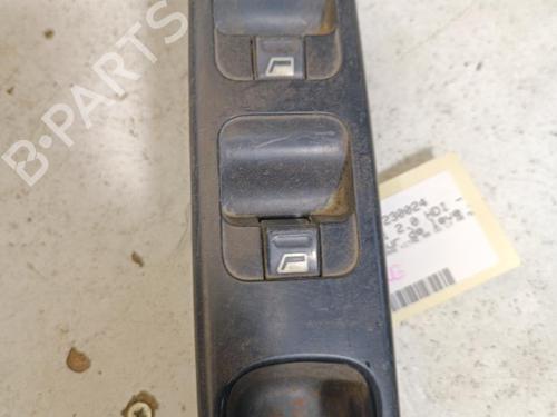Used Left front window switch PEUGEOT 307 (3A/C) 2.0 HDi 90 (90 hp) 22129916