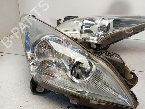 Used Right headlight PEUGEOT 3008 I MPV (0U_) 1.6 HDi (109 hp) 29513477