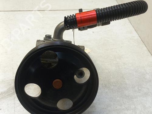 Used Steering pump FORD FIESTA V (JH_, JD_) 1.4 TDCi (68 hp) 22130294