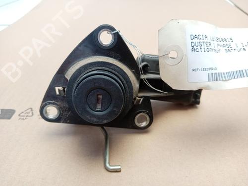 Used Electronic module DACIA DUSTER (HS_) 1.5 dCi (86 hp) 32709373