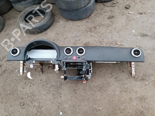 Used Dashboard AUDI TT (8N3) 1.8 T (180 hp) 21322358