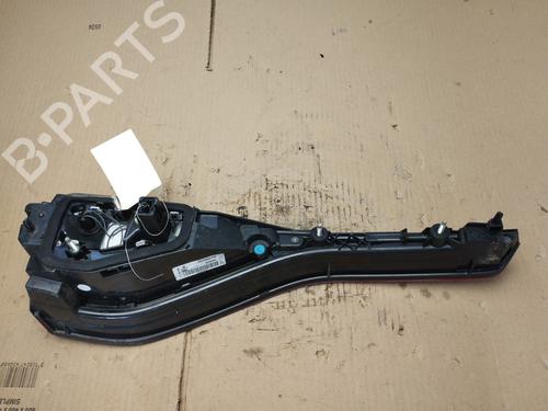 Used Right tailgate light Right tailgate light RENAULT MEGANE IV Hatchback (B9A/M/N_) 1.2 TCe 130 (B9MR) (130 hp) 34361640 34361640