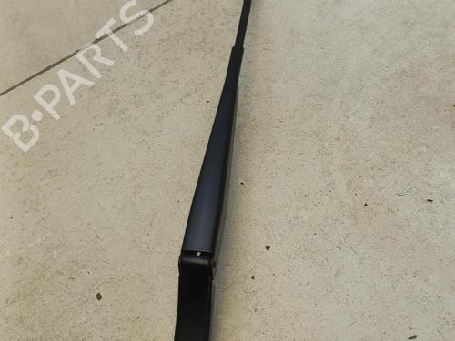 Used Front windshield wiper arm VW GOLF VI (5K1) 2.0 TDI (110 hp) 21326329