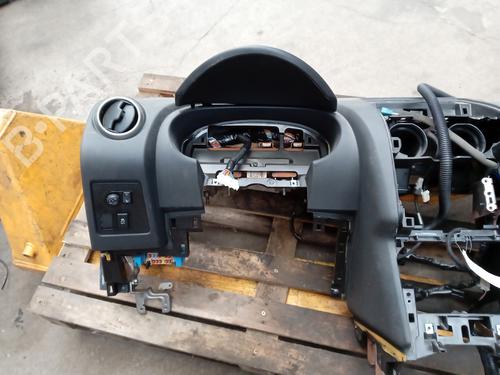 Instrumentbræt NISSAN QASHQAI I (J10, NJ10) 1.5 dCi | BP29866257C46