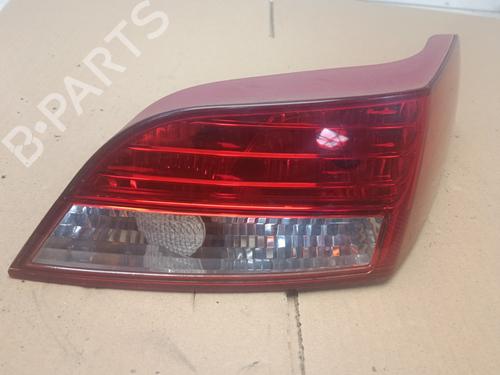 Used Right taillight Right taillight FORD FOCUS II Convertible 2.0 TDCi (136 hp) 33468758 33468758
