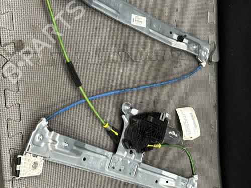 Used Front right window mechanism Front right window mechanism CITROËN C3 Picasso (SH_) 1.6 HDi (90 hp) 21667332 21667332