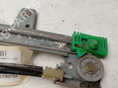 Fensterheber links vorne PEUGEOT 306 Hatchback (7A, 7C, N3, N5) 1.9 D | BP29840671C22 