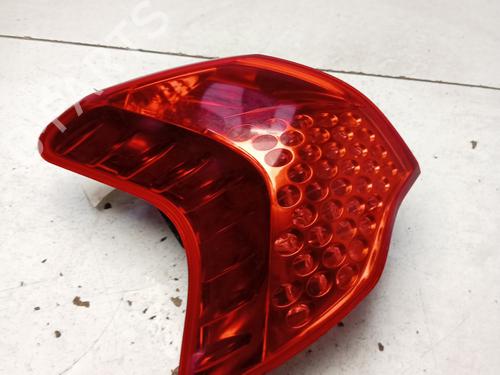 Used Left taillight PEUGEOT 3008 I MPV (0U_) 1.6 HDi (109 hp) 30353104