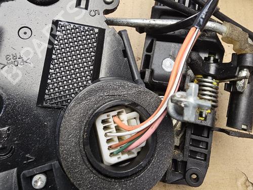 Used Front right lock Front right lock TOYOTA YARIS (_P9_) 1.0 VVT-i (KSP90_, KSP90R) (69 hp) 39933142 39933142