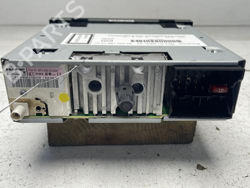 Radio PEUGEOT 3008 I MPV (0U_) 1.6 HDi | BP27637553E6 