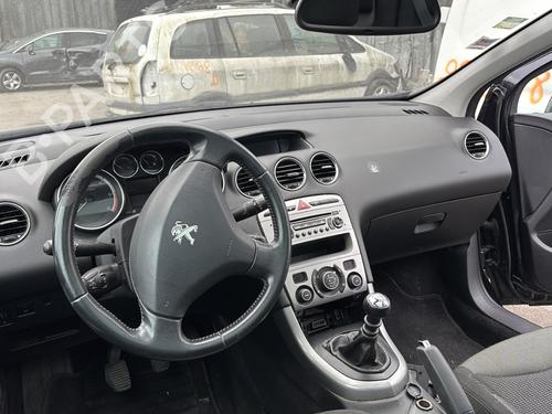 Used Dashboard PEUGEOT 308 SW I (4E_, 4H_) 1.6 HDi (92 hp) 27527820