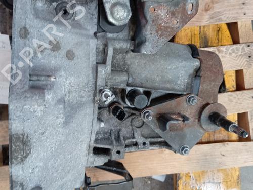 gearbox-peugeot-206-2l_-2m_-2009-2010-2011-2012-2013-26301427 main image