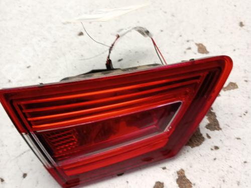Used Left tailgate light Left tailgate light RENAULT CLIO IV (BH_) 1.5 dCi 90 (90 hp) 30562540 30562540