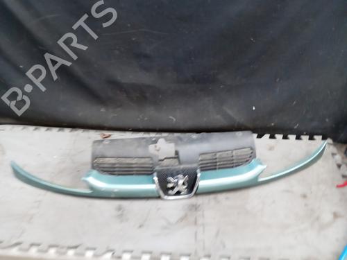 Used Grille PEUGEOT 206 Hatchback (2A/C) 1.9 D (69 hp) 29840618