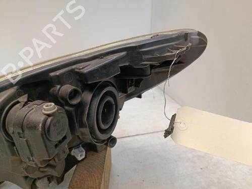 Right headlight PEUGEOT 107 (PM_, PN_) 1.0 | BP21325931C29 