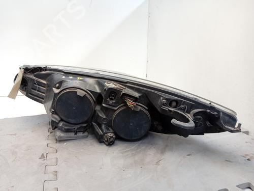 Right headlight PEUGEOT 308 I (4A_, 4C_) 1.6 HDi | BP29255947C29 