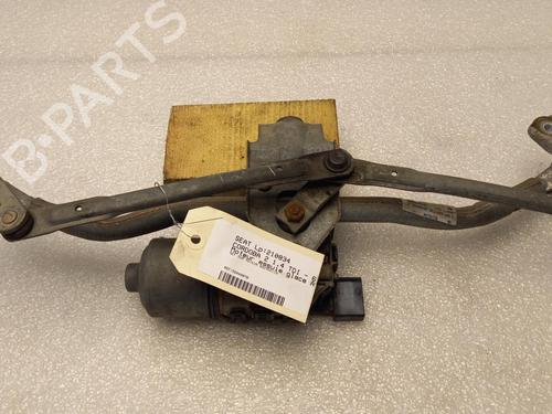 Used Front wiper motor SEAT CORDOBA (6L2) 1.4 TDI (70 hp) 21326749
