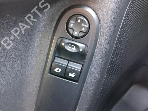 Used Left front window switch CITROËN C3 II (SC_) 1.4 VTi 95 (95 hp) 23994123