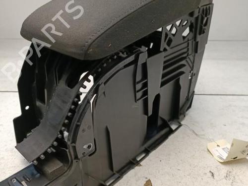 Used Armrest / Center console VW SCIROCCO III (137, 138) 1.4 TSI (160 hp) 22130555