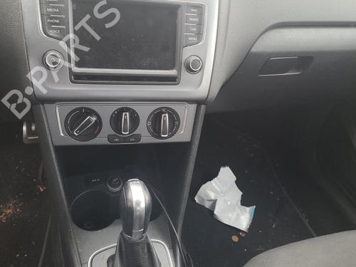 Used Gear lever VW POLO V (6R1, 6C1) 1.4 TDI (90 hp) 22236094