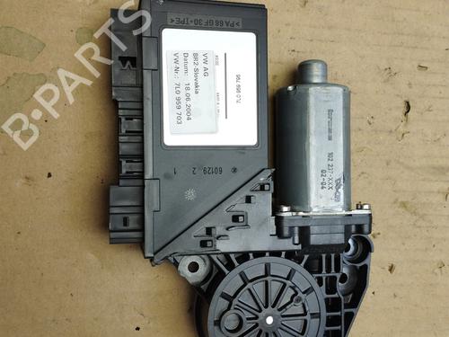 Portierruitmotor linksachter Portierruitmotor linksachter VW TOUAREG (7LA, 7L6, 7L7) 2.5 R5 TDI (174 hp) 36862498 36862498