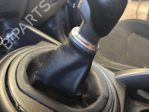 Gear lever KIA SPORTAGE III (SL) 1.7 CRDi | BP26740032M90 