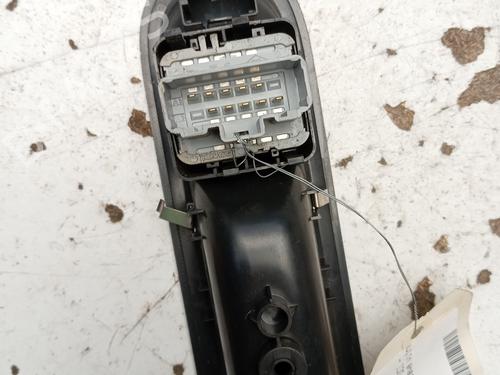 Left front window switch RENAULT CLIO III (BR0/1, CR0/1) 1.5 dCi | BP25003099I27