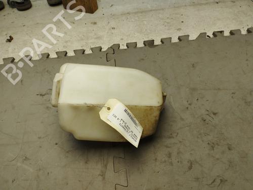 Used Windscreen washer tank RENAULT SCÉNIC II (JM0/1_) 1.9 dCi (JM0G, JM12, JM1G, JM2C) (120 hp) 29004130