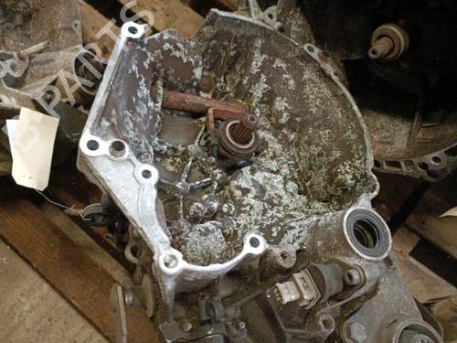 Used Gearbox PEUGEOT 106 II (1A_, 1C_) 1.4 i (75 hp) 21324759