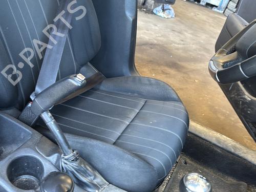 Used Left front seat Left front seat CITROËN C4 II (NC_) 1.6 BlueHDi 120 (120 hp) 27527695 27527695