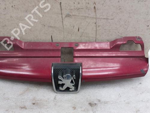 Grelha Grelha PEUGEOT 406 (8B) 1.8 16V (110 hp) 22129877 22129877