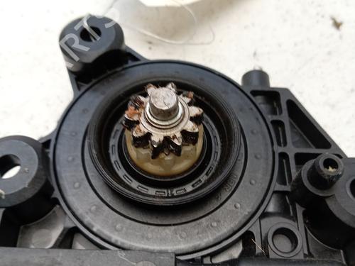 Vindusheismotor venstre foran RENAULT SCÉNIC I MPV (JA0/1_, FA0_) 1.9 dCi (JA05, JA1F) | BP29506877E21 