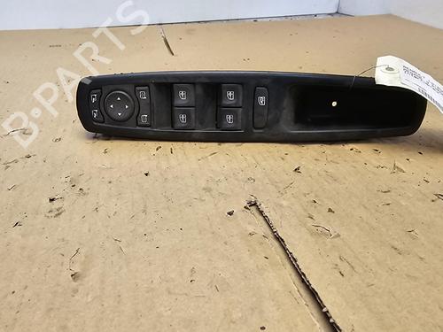 Used Left front window switch Left front window switch RENAULT MEGANE III Hatchback (BZ0/1_, B3_) 1.5 dCi (BZ09, BZ0D, BZ1W, BZ29, BZ14) (110 hp) 27682091 27682091