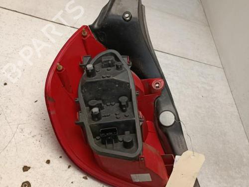 Right taillight RENAULT CLIO III (BR0/1, CR0/1) 1.5 dCi (BR17, CR17) | BP21325978C35 