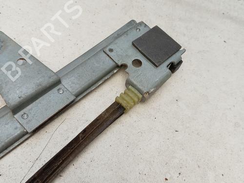 Front right window mechanism PEUGEOT 306 Hatchback (7A, 7C, N3, N5) 1.9 D | BP29840670C23