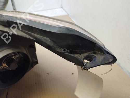 right-headlight-citroen-c3-picasso-sh_-2008-38032257 main image