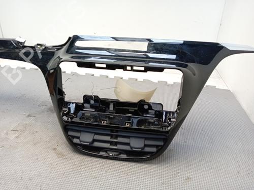 Air vent PEUGEOT 208 I (CA_, CC_) 1.2 VTI 82 | BP24297226I21 