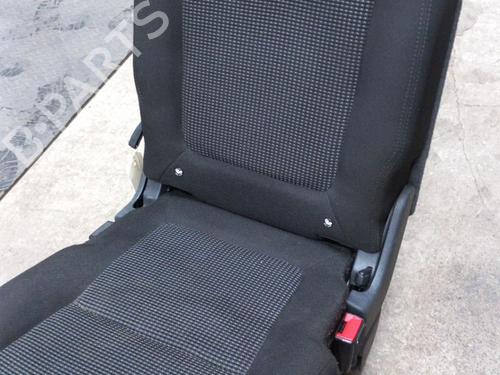 Sæde Bagtil Sæde Bagtil PEUGEOT 5008 (0U_, 0E_) 1.6 HDi (110 hp) 21777980 21777980