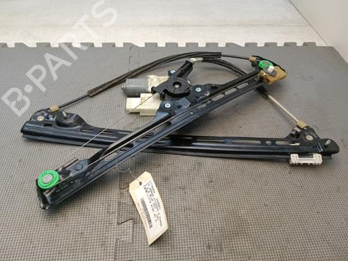 Used Front right window mechanism Front right window mechanism 21667379 21667379