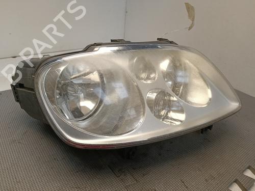 Right headlight VW TOURAN (1T1, 1T2) 1.6 | BP21322440C29 