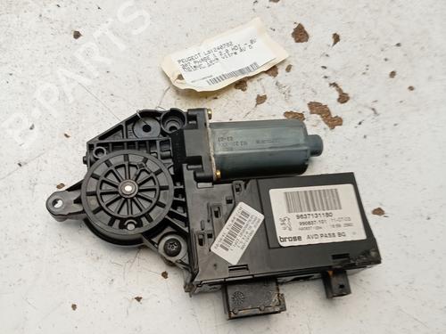 Right front window motor PEUGEOT 307 (3A/C) 2.0 HDi 90 | BP29342145E20 