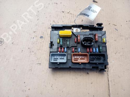 Used Fuse box Fuse box PEUGEOT 307 SW (3H) 1.6 HDI 110 (109 hp) 40434544 40434544