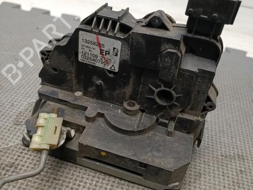 Rear left lock OPEL CORSA D (S07) 1.3 CDTI (L08, L68) | BP22181100C100 