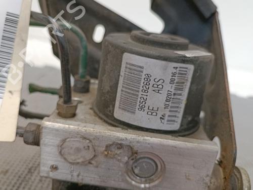 Used ABS pump ABS pump CITROËN C3 I (FC_, FN_) 1.4 16V (88 hp) 21323695 21323695