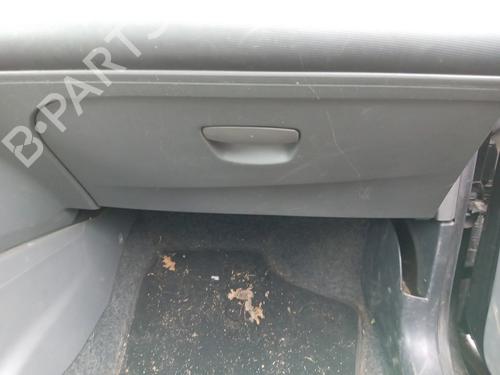 Used Glove box SEAT IBIZA IV SC (6J1, 6P5) 1.4 TDI (80 hp) 25002627