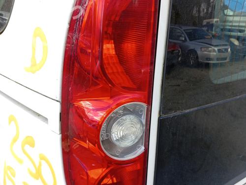 Used Left taillight Left taillight FIAT DOBLO Bus (263_) 1.3 D Multijet (263AXC1A) (90 hp) 25002780 25002780